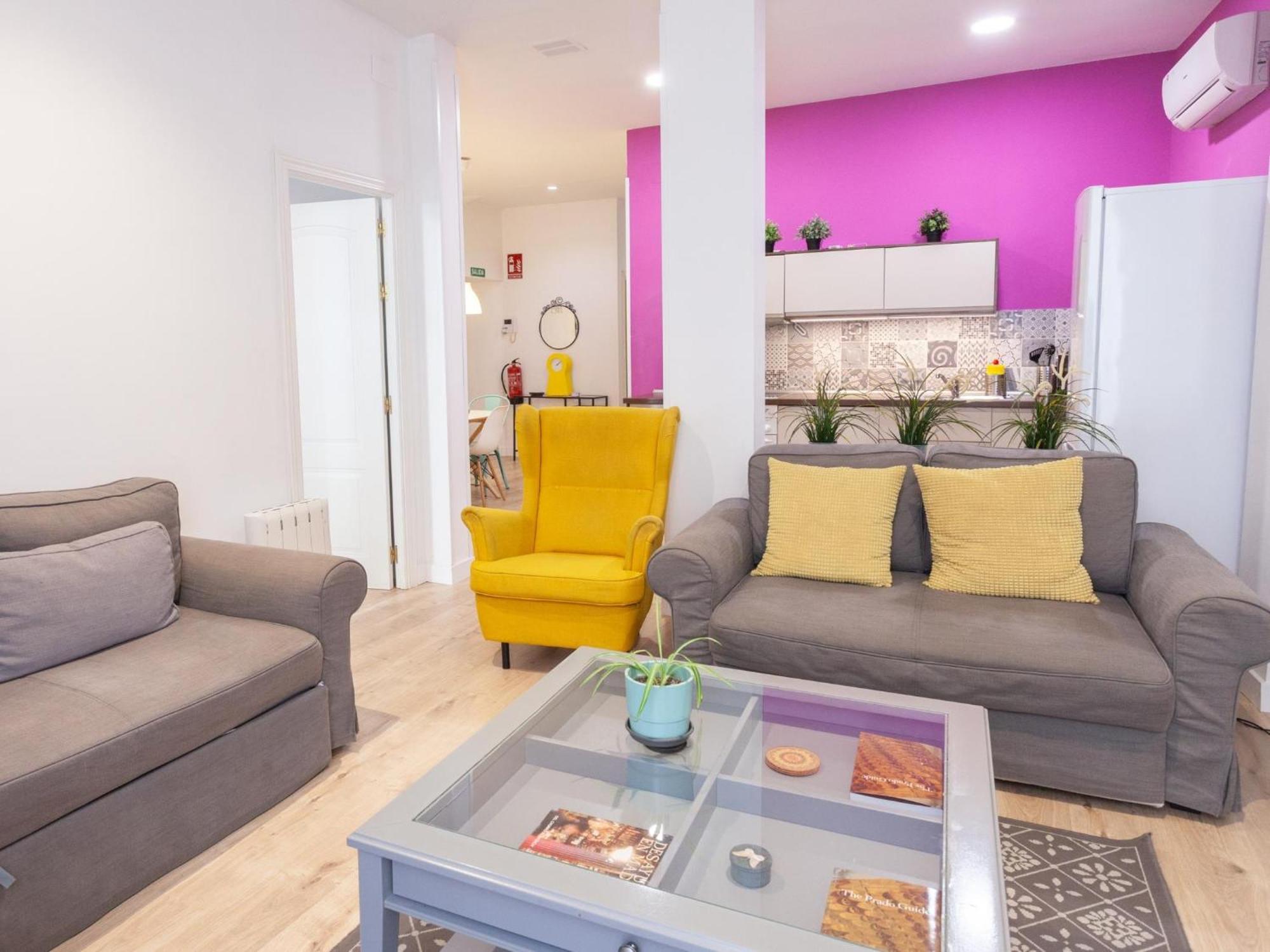 Enorme Y Acogedor Piso En La Puerta Del Sol Apartment มาดริด ภายนอก รูปภาพ